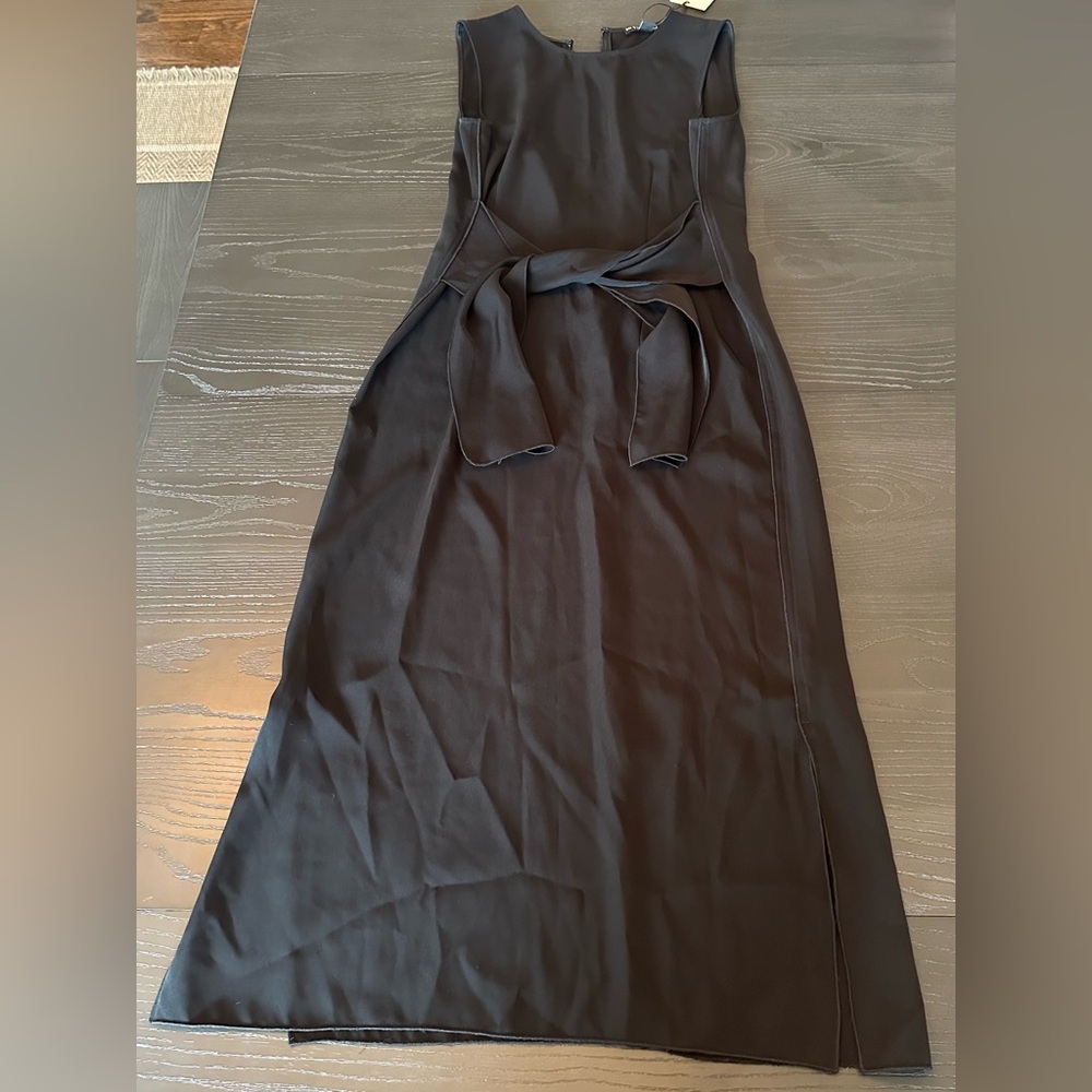 NWT en thread Black dress (B100)